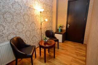 Отель Hotel Diamond Dat Exx company Тбилиси Стандартный четырехместный номер-3